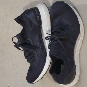 Womens Adidas Ultra Boost X sneakers sz 11